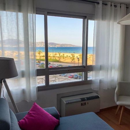 Apartamento En Primera Linea De Mar Lägenhet Empuriabrava Exteriör bild