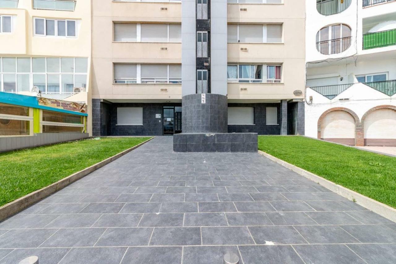 Apartamento En Primera Linea De Mar Lägenhet Empuriabrava Exteriör bild